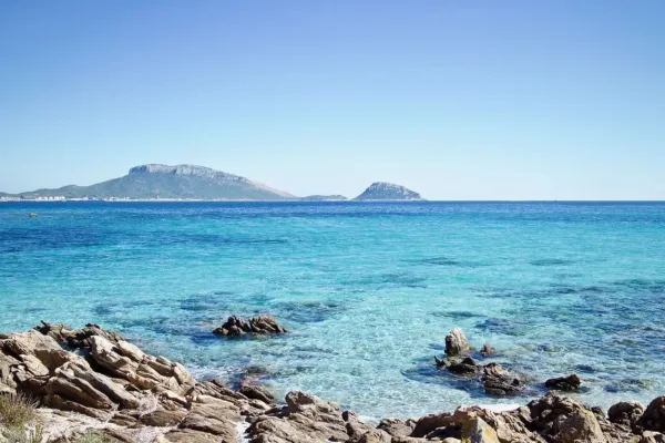 Top 10 letnjih destinacija za leto 2025 6 Sardinija leto 2025