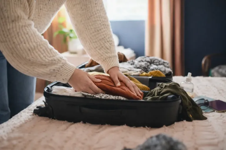 Kako spakovati kofer za zimski odmor? – ušteda prostora i toplota